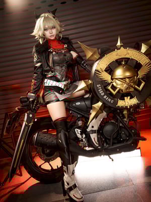 ZinieQ - Caesar King_04