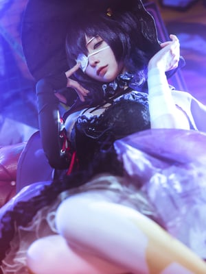 蠢沫沫 –教主的六花_0003