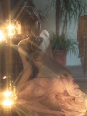 蠢沫沫 –  四月T3赠品3《是谁照亮他》_c (37)