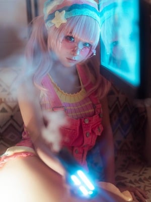 蠢沫沫 – 烟_022