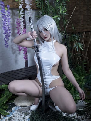 洛璃LoLiSAMA - 尼尔：机械纪元 A2 白色竞泳_05