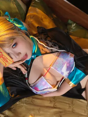 麻花酱_MH_A076_万圣节魔女&安妮女王&明日奈_032