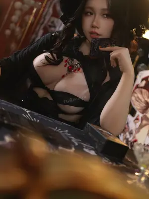 麻花酱_MH_A076_万圣节魔女&安妮女王&明日奈_079