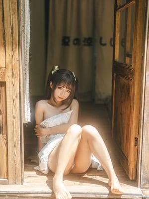 蠢沫沫 –夏白吊带_(56)