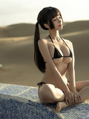 蠢沫沫 – 沙漠比基尼