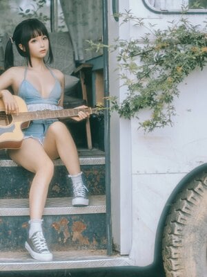 蠢沫沫 -&nbsp;&nbsp;大巴房车_028