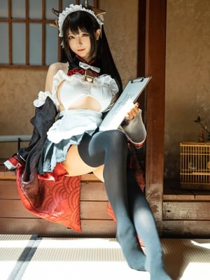 蠢沫沫 – 牛牛女仆_002