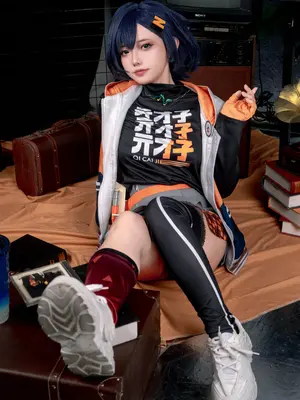 Messie Huang - Bella_08_ehlh