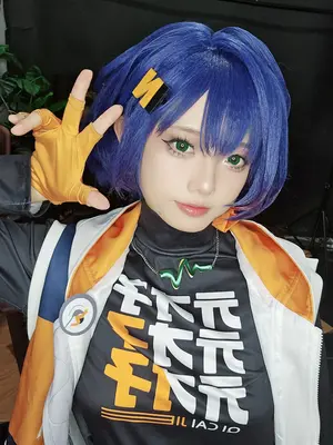 Messie Huang - Bella_47_hloa