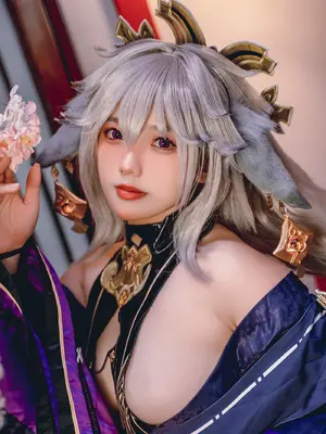 Messie Huang - Yae Alter_11_rkvb