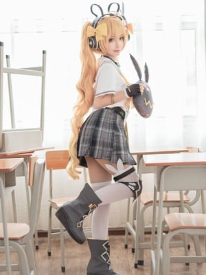 蠢沫沫 - 安琪拉_003