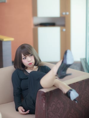 [みゃーのもと (宮本彩希)]&nbsp;&nbsp;DL写真集『妄撮ワンピ』_038